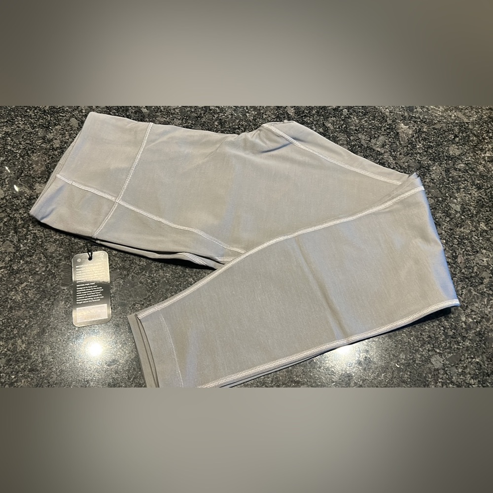 NWT Allbirds grey leggings size L